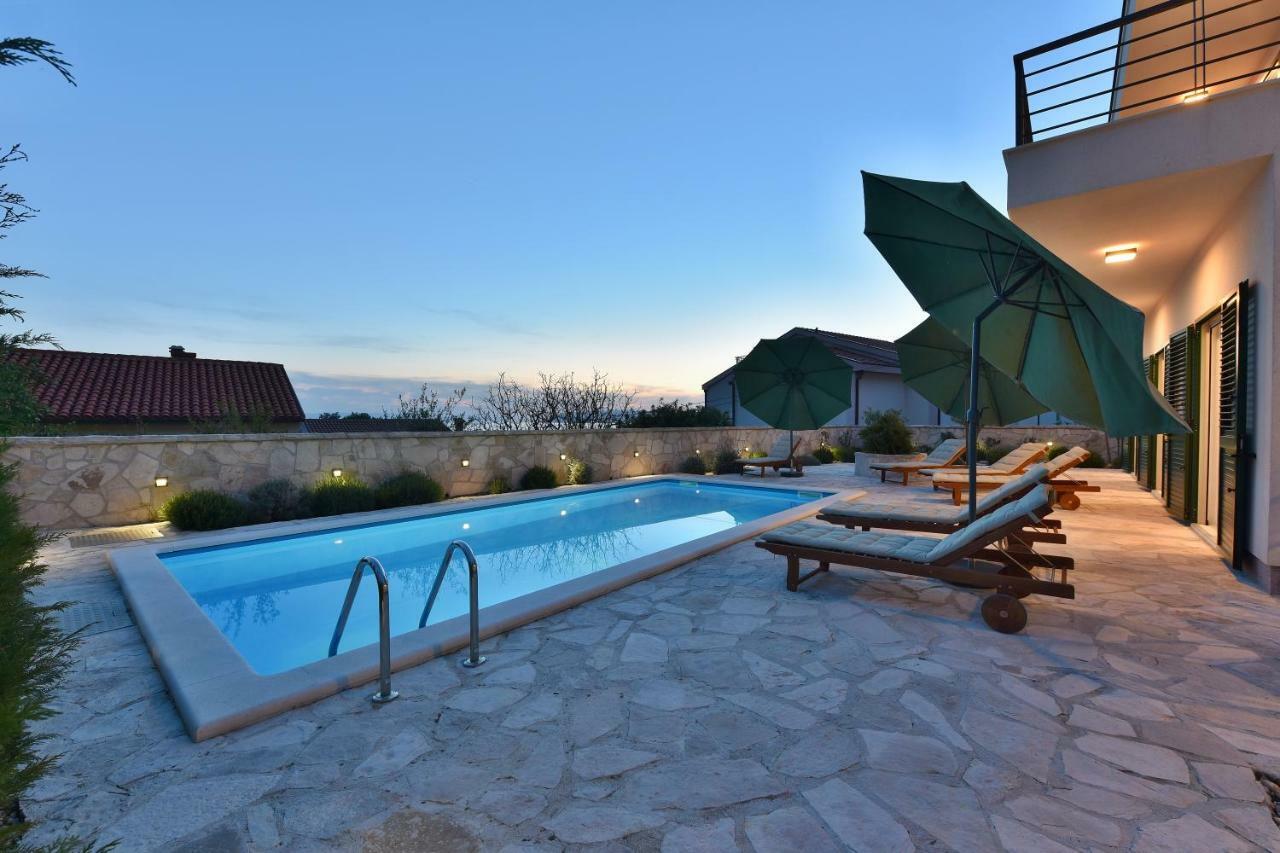 Villa Dodo Makarska Bagian luar foto